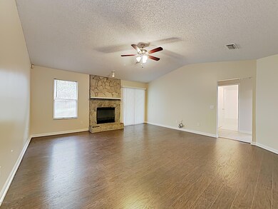 8126 Pineverde Ln, Jacksonville, FL 32244 - photo 2