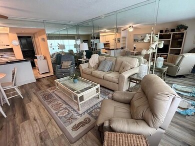 1201 N Riverside Dr unit 11, Pompano Beach, FL 33062 - photo 5