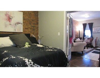 4 Michelangelo St unit 4, Boston, MA 02113 - photo 5