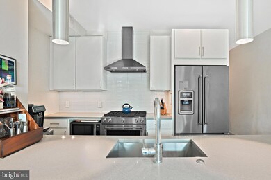 2337 Champlain St NW unit 204, Washington, DC 20009 - photo 4