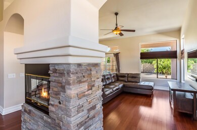 3837 E kings-8