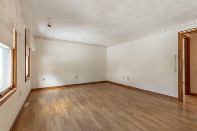 264 River St, Billerica, MA 01821 - photo 5