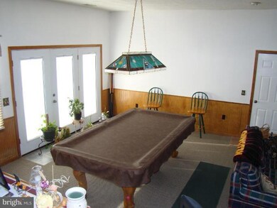 228 Overlook Dr, Prince Frederick, MD 20678 - photo 5