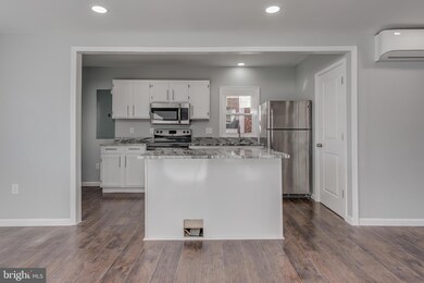 65 Devonshire Rd, Hagerstown, MD 21740 - photo 2