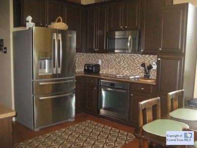 2228 Cotton Blvd, New Braunfels, TX 78130 - photo 6