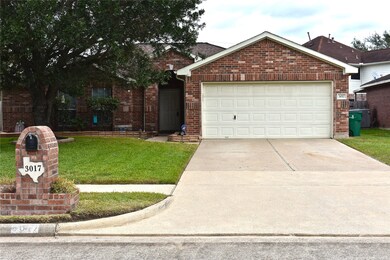 3017 Community Dr, Alvin, TX 77511 - photo 4