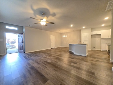 9753 Grosbeak Ln, Magnolia, TX 77354 - photo 5