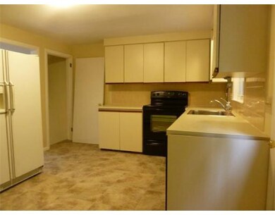 39 Patty Ln unit 39, Northborough, MA 01532 - photo 3