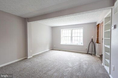 8172 Hazy Dawn Ct, Pasadena, MD 21122 - photo 6