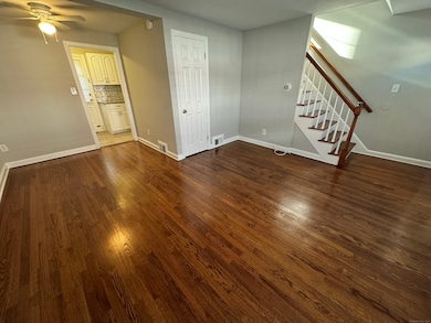 1160 Whitney Ave, Hamden, CT 06517 - photo 2