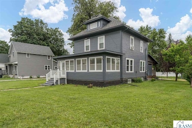 240 Cleveland Ave W, Winnebago, MN 56098 - photo 4