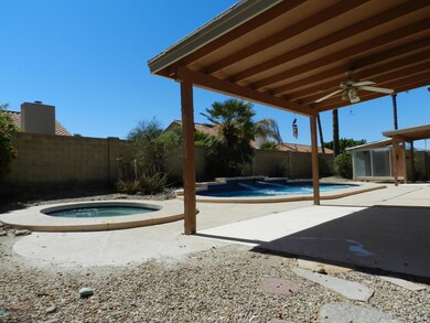 Nora St Pool Spa 3