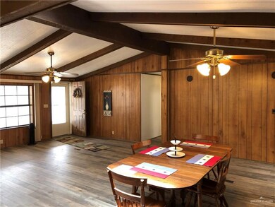 829 Santa Anna Dr, Alamo, TX 78516 - photo 5