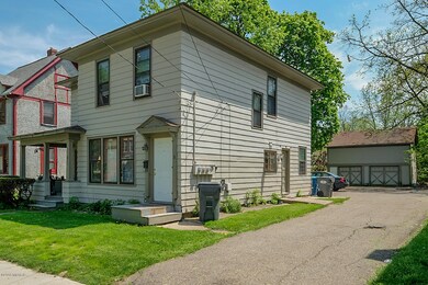 811 W. Vine-3