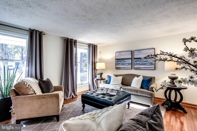 7117 Banjo Ct, Columbia, MD 21045 - photo 2