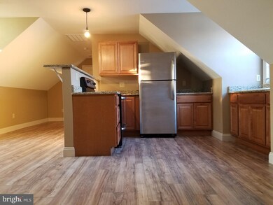 141 S Main St unit 3RD FLOOR, Quakertown, PA 18951 - photo 2