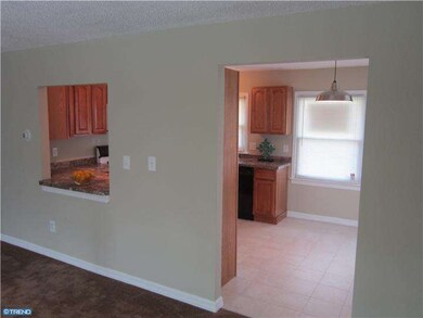 38 Berkshire Ln, Willingboro, NJ 08046 - photo 4