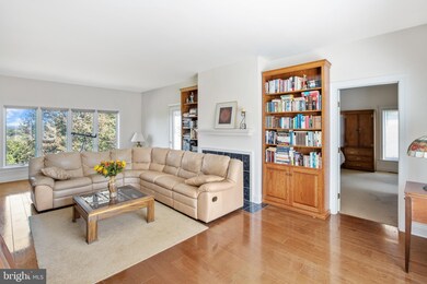 642 Bergeys Mill Rd, Schwenksville, PA 19473 - photo 6