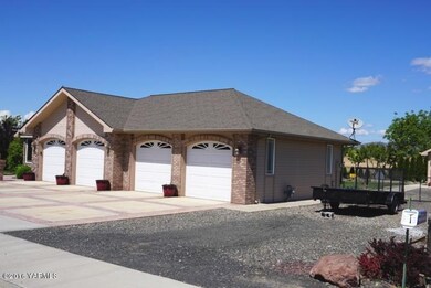 East side front Loveland (FILEminimizer)