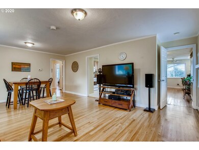 Living Room/Dining Room