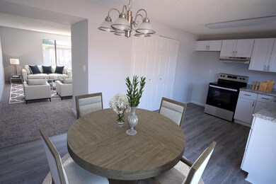 2000 Brookhurst St unit 32, Medford, OR 97504 - photo 3