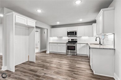 210 NW L St, Bentonville, AR 72712 - photo 7