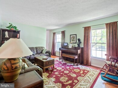12509 Spring Dr, Manassas, VA 20112 - photo 7