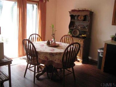 10 Weathercrest Dr, Schenectady, NY 12302 - photo 5