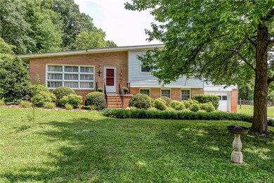 837 Crowders Creek Rd, Gastonia, NC 28052 - photo 2