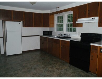 45 Raymond St unit all, Holden, MA 01520 - photo 3