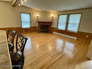 2531 Allegheny Dr, Blakeslee, PA 18610 - photo 4