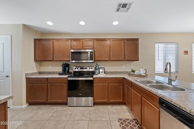 Kitchen w/Stainless Steel Appliances