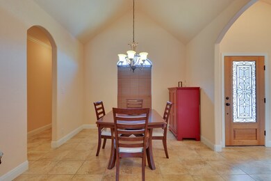 811 Dogwood Ln, Fredericksburg, TX 78624 - photo 5