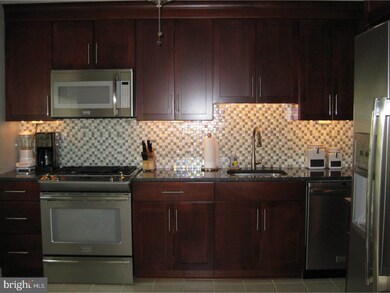 12 Beacon Ct, Trenton, NJ 08691 - photo 5