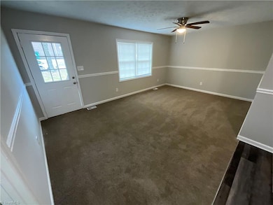 2607 Dallas Ave, High Point, NC 27265 - photo 3