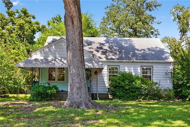 1370 Boxwood Cir, Norfolk, VA 23518 - photo 3