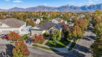 6453 Fremont Peak Cir, Salt Lake City, UT 84129 - photo 3