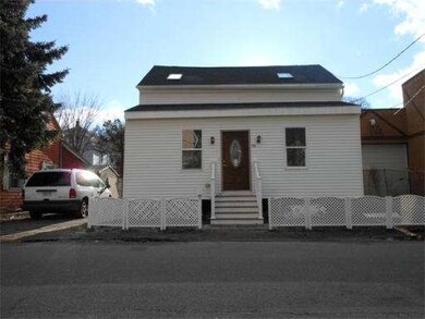 26 Woodbine St, Somerville, MA 02143 - photo 2