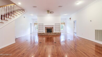 11939 River Estates Cr-17005