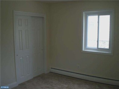 223 Ridley Ave, Folsom, PA 19033 - photo 4