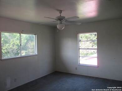 4722 Argonne Dr, San Antonio, TX 78220 - photo 6