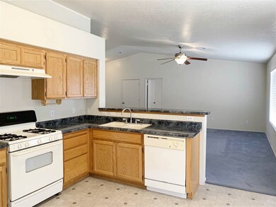6143 E 40th Ln, Yuma, AZ 85365 - photo 4