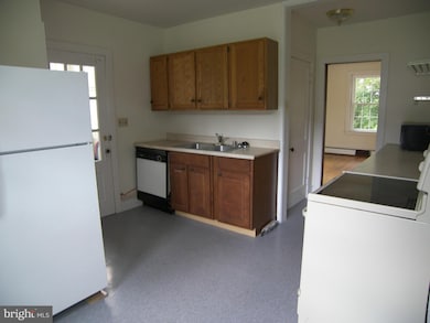 35336 Appalachian Trail Rd, Round Hill, VA 20141 - photo 5