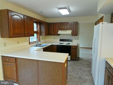 44280 Blueberry Ln, California, MD 20619 - photo 6