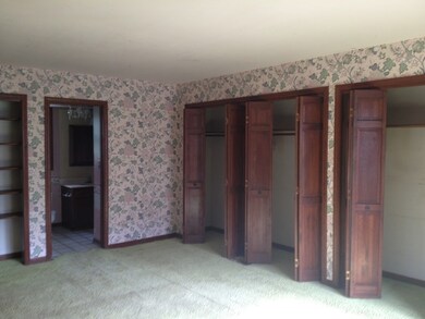 209 White Oak Dr, Wheaton, IL 60187 - photo 7