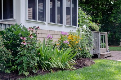 4 Hampshire Dr, Concord, NH 03301 - photo 3