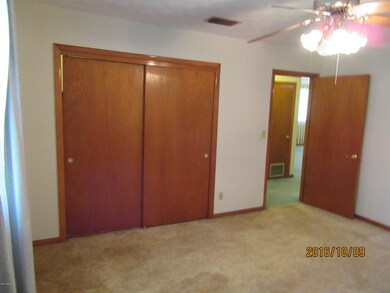 5726 Jammes Rd, Jacksonville, FL 32244 - photo 6