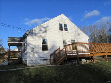 59 Walnut St, Lehighton, PA 18235 - photo 4
