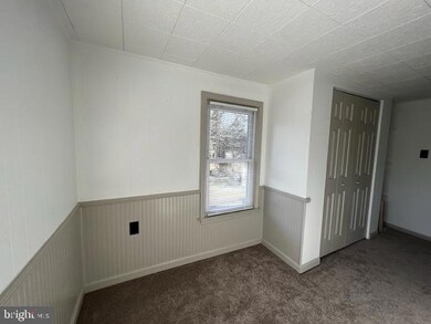 3114 Pricetown Rd, Temple, PA 19560 - photo 7