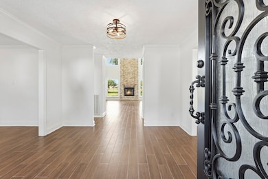 7407 Bull Creek Rd, Houston, TX 77095 - photo 6